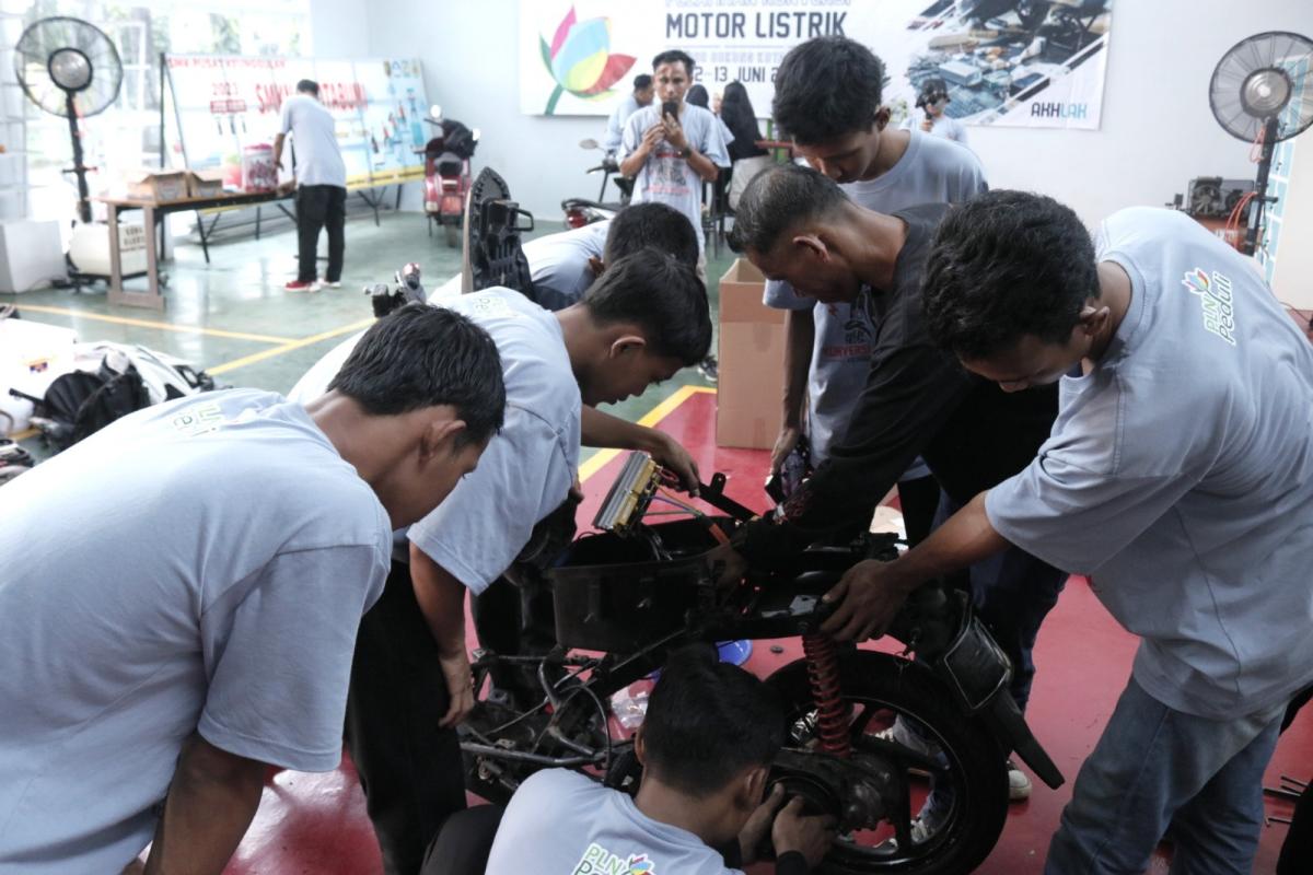 Program PLN Peduli Dukung Pengembangan Pendidikan Bagi 20.848 Penerima Manfaat di Semester I 2024