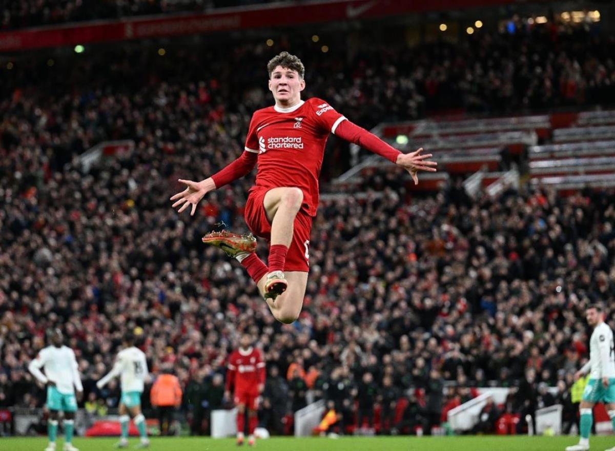 Liverpool Pinjamkan Penyerang Muda Lewis Koumas ke Stoke City
