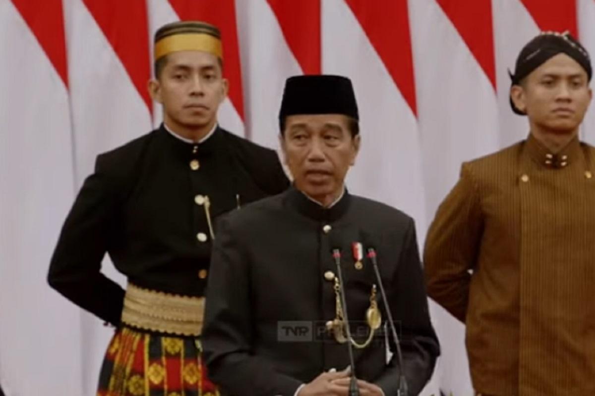 Jokowi Klaim Angka Kemiskinan dan Pengangguran Turun