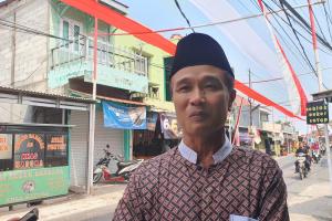 Spesial HUT RI ke 79, Warga Kota Bekasi Bentangkan Bendera Merah Putih Sepanjang 750 Meter 114852