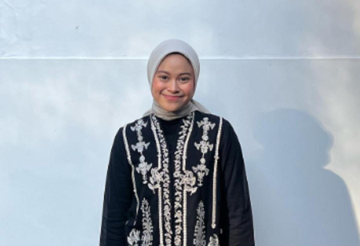 Viral! Putri Cak Imin Rara Ikut Demo Tolak RUU Pilkada, Padahal Ayahnya Sedang PDKT ke Jokowi 