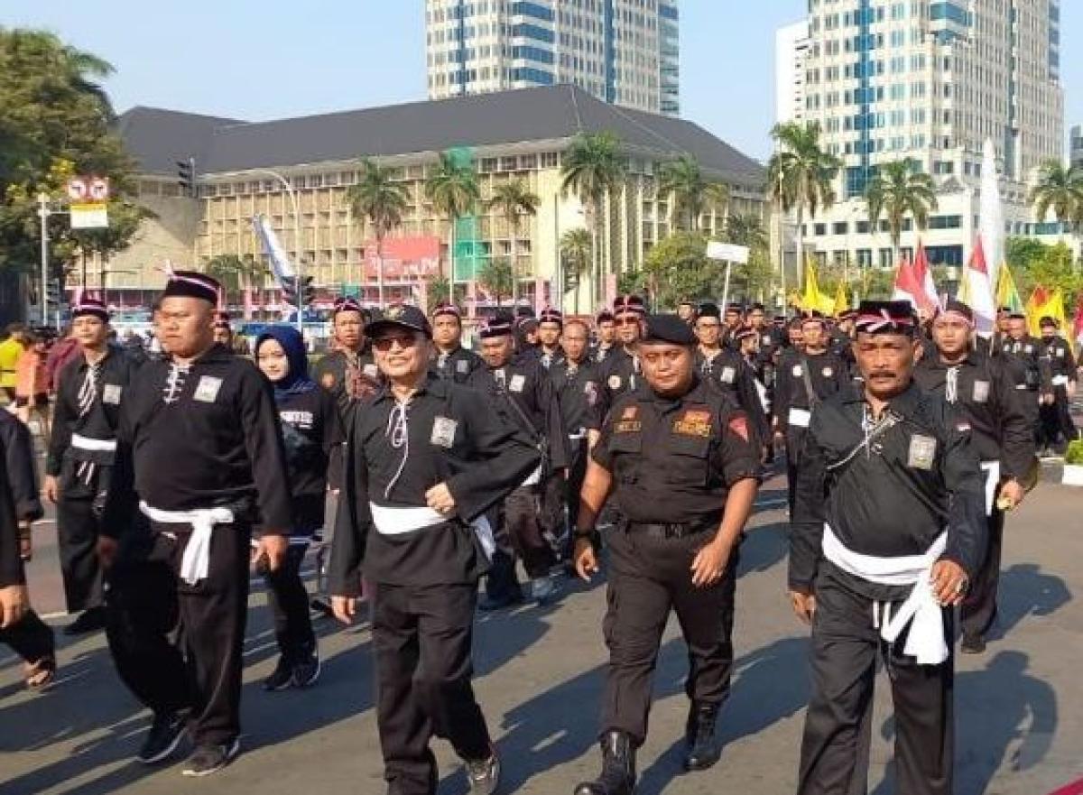 PSHT se-Jabodetabek Long March dari Monas ke Bundaran HI Nyanyikan Lagu Perjuangan