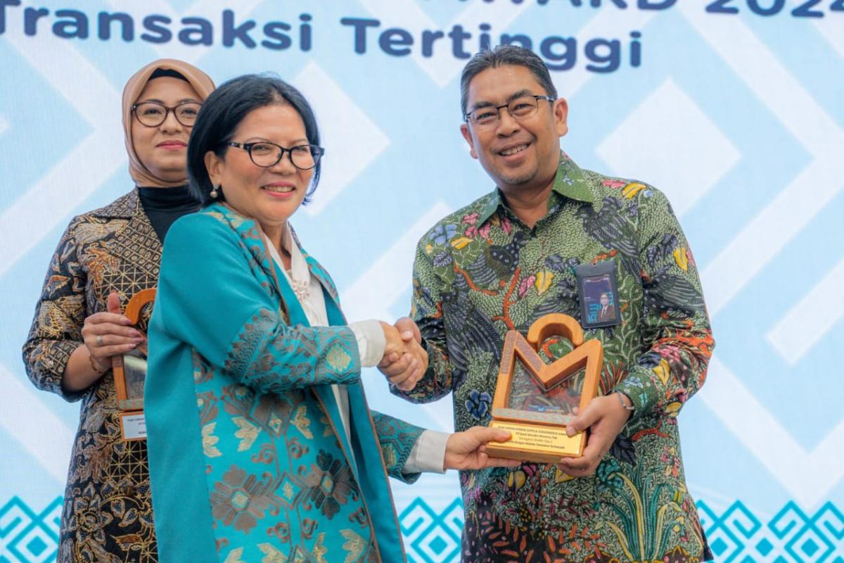 Optimalkan Produk UMKM Nasional dalam Rantai Pasok Bisnis, SIG Raih Lima Penghargaan PaDi Expo & Conference Award 2024