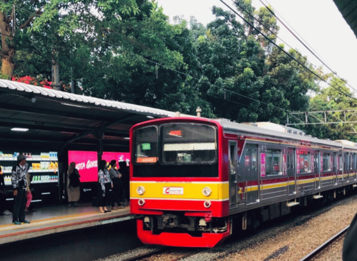 Wacana Tarif KRL Naik Berbasis NIK, Pengamat: Harusnya Pengguna Transportasi Umum Diberi Insentif