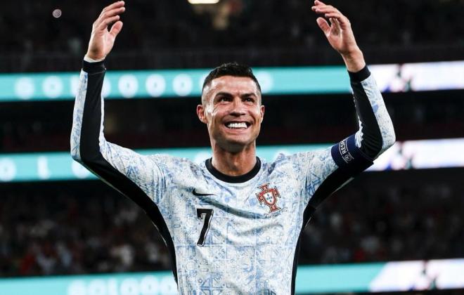 Cristiano Ronaldo Cetak Rekor Baru Tembus 900 Gol