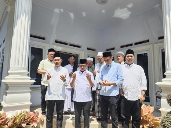 Andra Soni Didoakan Ulama Banten hingga Didukung Komitmennya untuk Tidak Korupsi