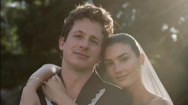 Charlie Puth Resmi Menikah dengan Brooke Sansone, Sederhana Namun Penuh Cinta