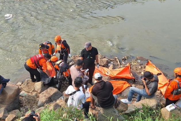 Kematian Mengerikan Tujuh Remaja di Kali Bekasi: 17 Polisi Diperiksa, Apa yang...