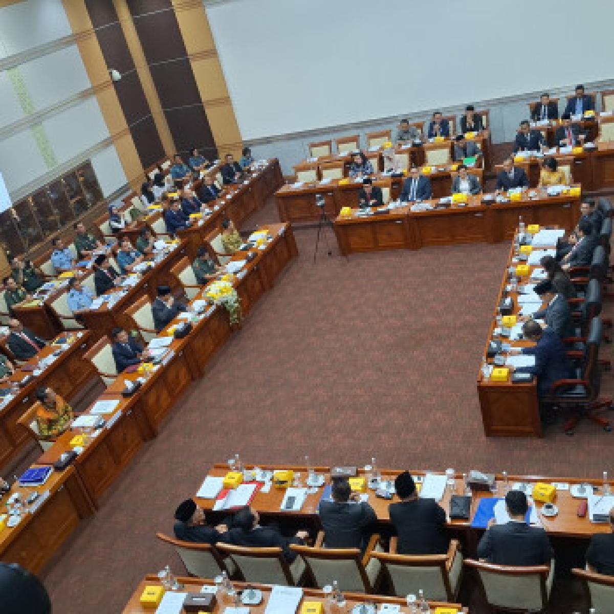 Rapat Terakhir Bersama Prabowo, Seluruh Fraksi Hadir