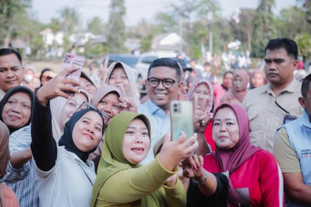 Andra Soni Janjikan Sekolah Gratis dan Pemekaran Daerah: Komitmennya untuk Banten Maju dan Adil