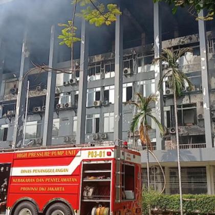 Misteri Kebakaran Gedung Bakamla: Pekerja Renovasi Jadi Tanda Tanya, Apa Penyebabnya?