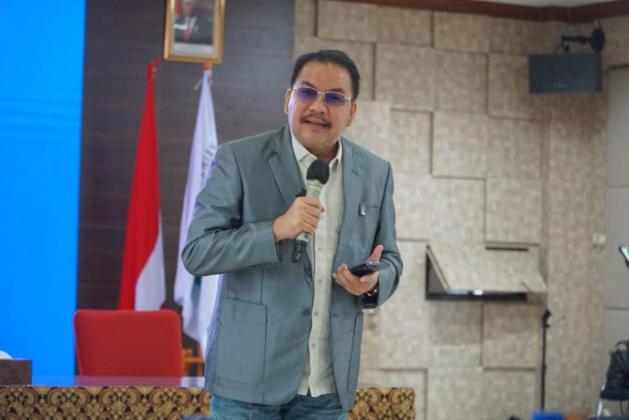 LSI Denny JA: Rapor Biru 10 Tahun Jokowi untuk Indeks Kemajuan Sosial