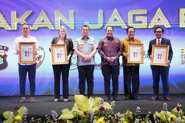 Silmy Karim: Autogate Bandara I Gusti Ngurah Rai-Bali diresmikan, Melintas Lebih Cepat,...