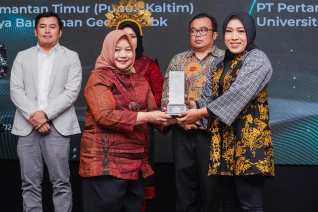 Sinergi Bersama Insan Pers, Pupuk Kaltim Raih Media Relation Awards 2024