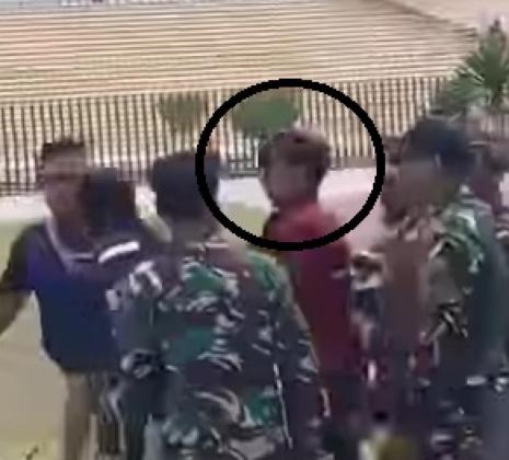 Viral! Seorang Copet Ketangkap saat Beraksi di HUT TNI ke-79 yang Dihadiri 100 Ribu Tentara, Netizen: Mentalnya Keren