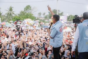 Sejumlah Selebritis Tanah Air Kompak Serukan Warga Banten Coblos Andra Soni- Dimyati untuk Perubahan 043027