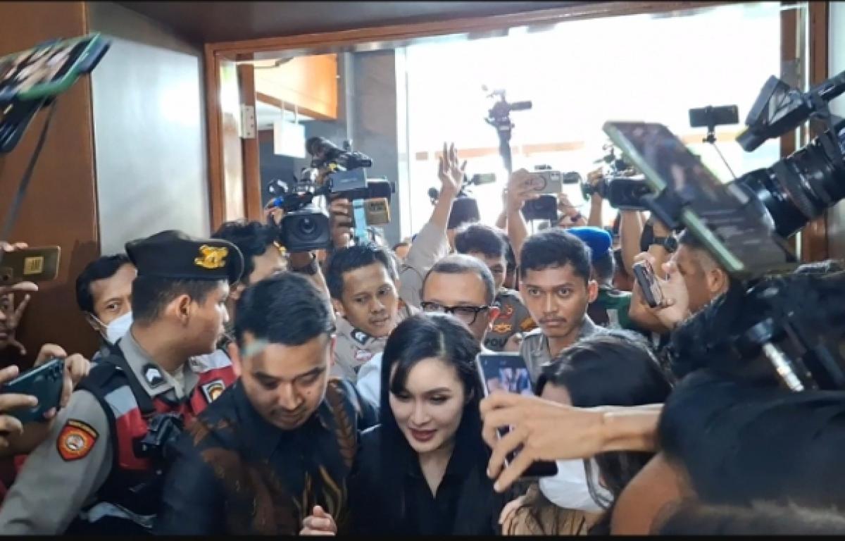 Sandra Dewi Bersaksi di Sidang Korupsi Timah Harvey Moeis Hari Ini