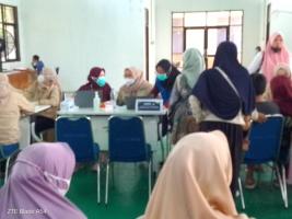 Program Skrining Tuberkulosis (TB) Menggunakan Alat Portable X-Ray di di GSG Kecamatan Sepatan, Kabupaten Tangerang. (Diskominfo Kabupaten Tangerang)