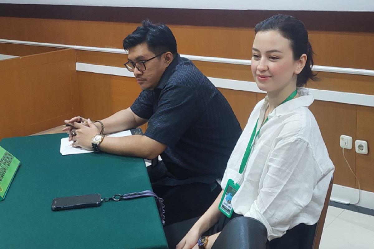 Eksepsi Edward Akbar Ditolak, Sidang Cerai Kimberly Ryder Lanjut ke Pokok Perkara