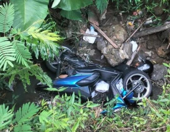 4 Hari Dinyatakan Hilang, Wanita di Sukabumi Ditemukan Tewas Tertindih Sepeda Motor di Parit