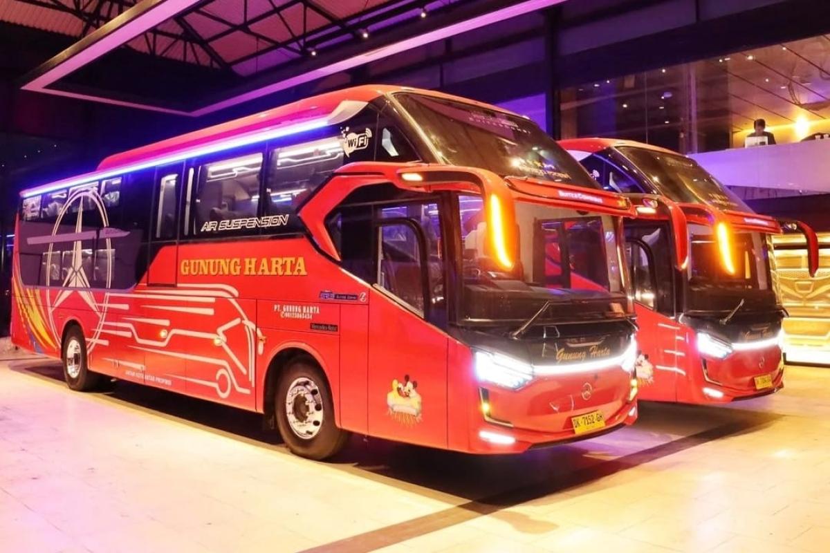 PO Gunung Harta Luncurkan Bus Legacy SR3 Neo Suites Combi Bermesin Mercedes Benz OH 1626