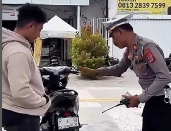 Bucin! Pemuda di Yogyakarta Ditilang Polisi karena Ganti Plat Nomor Jadi Nama Pacar 'R4NI'