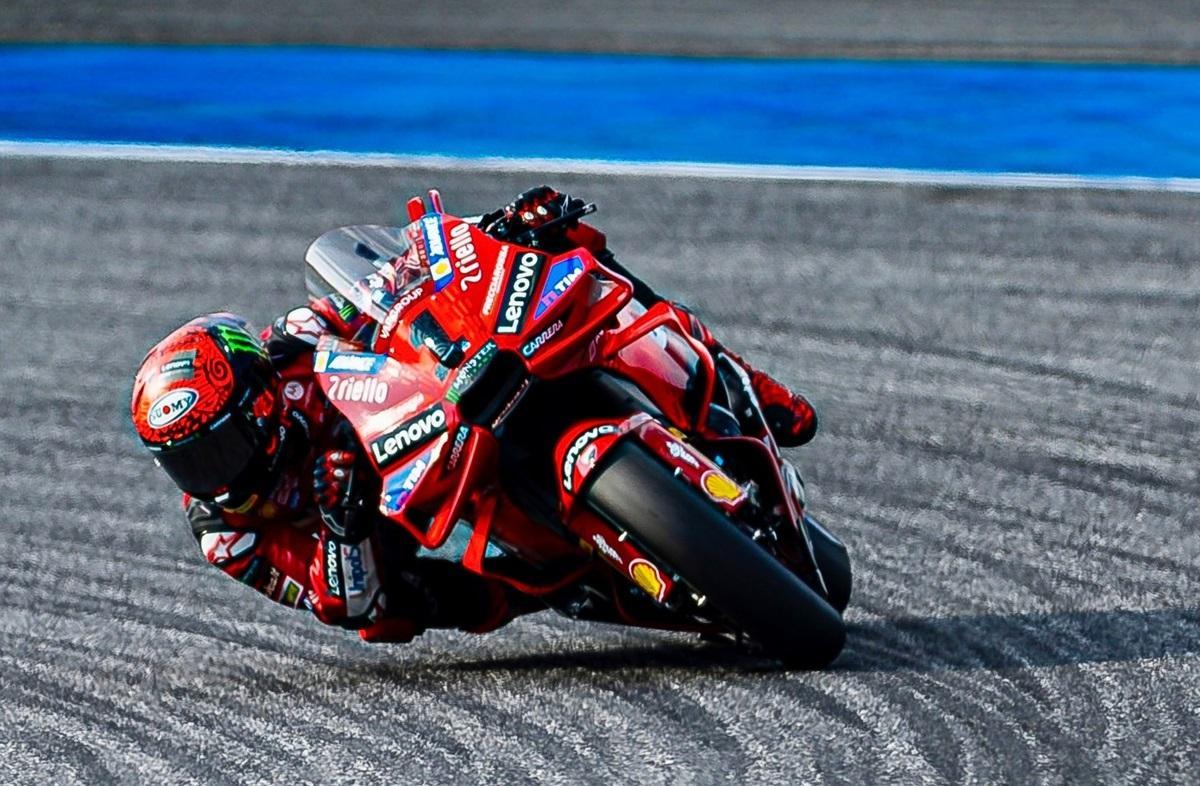 Pecco Dedikasikan Kemenangan di MotoGP Thailand untuk Ducati