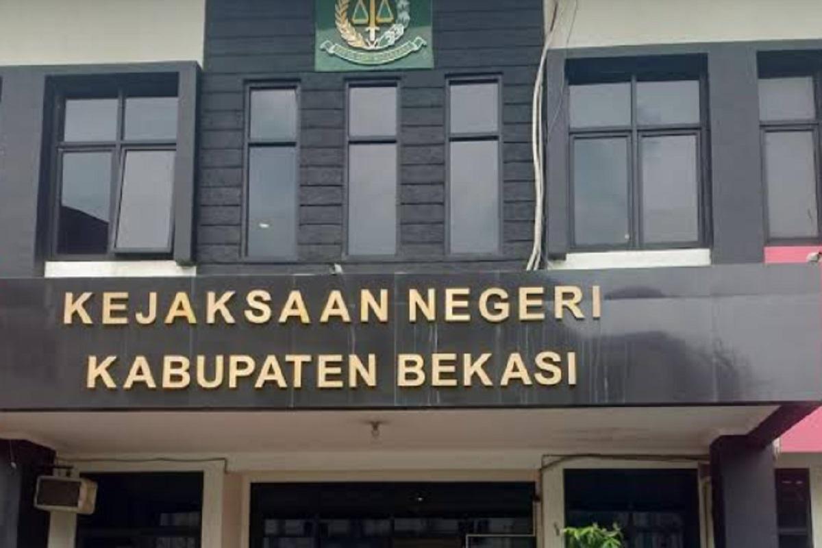 Kejari Sita Mobil Pajero dan BMW Soal Dugaan Gratifikasi Wakil Ketua DPRD Kabupaten Bekasi