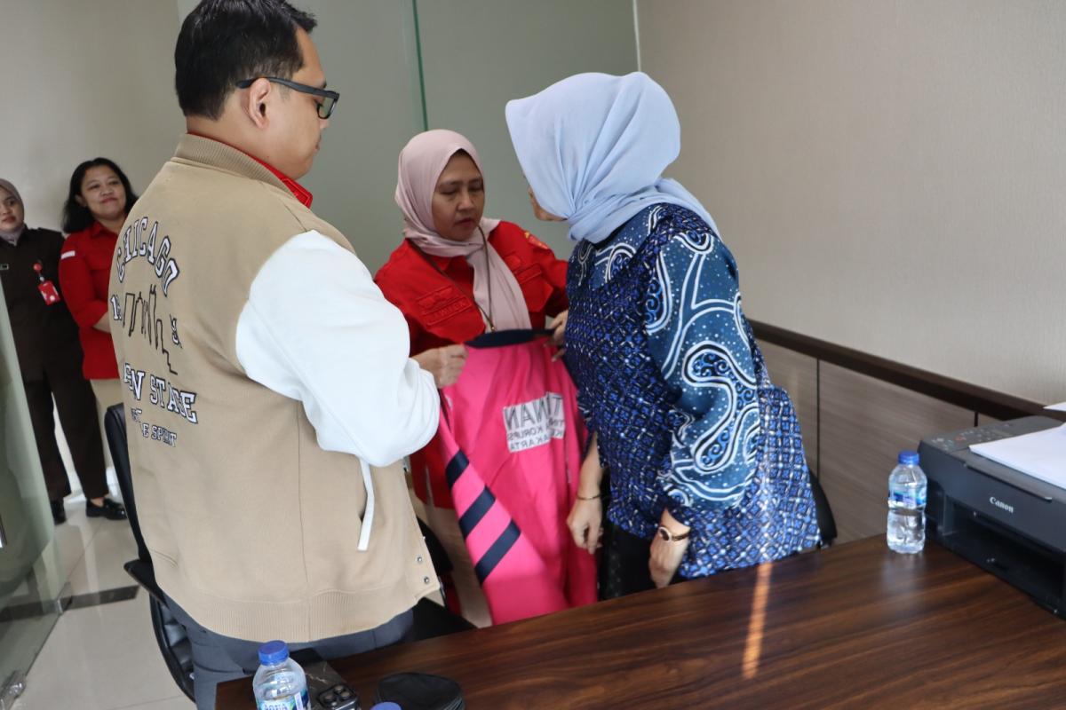 Panitera PN Jakarta Timur Ditangkap dalam Skandal Suap Tanah Pertamina Rp244,6 Miliar, Integritas Hukum Terancam?