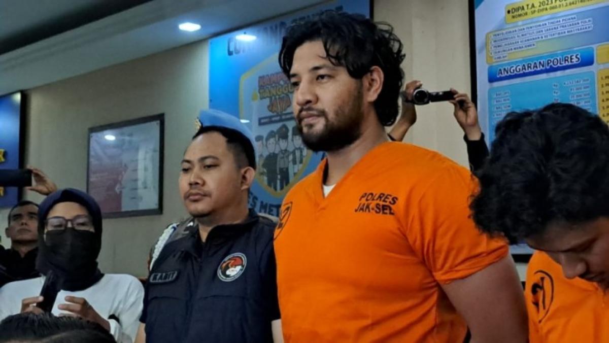 Ammar Zoni Kecewa Berat dengan Hukuman Tambahan atas Kasus Narkoba: “Saya Bukan Koruptor!”