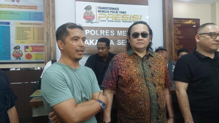  Dilapor Balik Oleh Denny Sumargo, Farhat Abbas Bilang Begini...