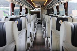 Klub PSS Sleman Luncurkan Bus Pemain Terbaru Menggunakan Skylander R22 Facelift 130806