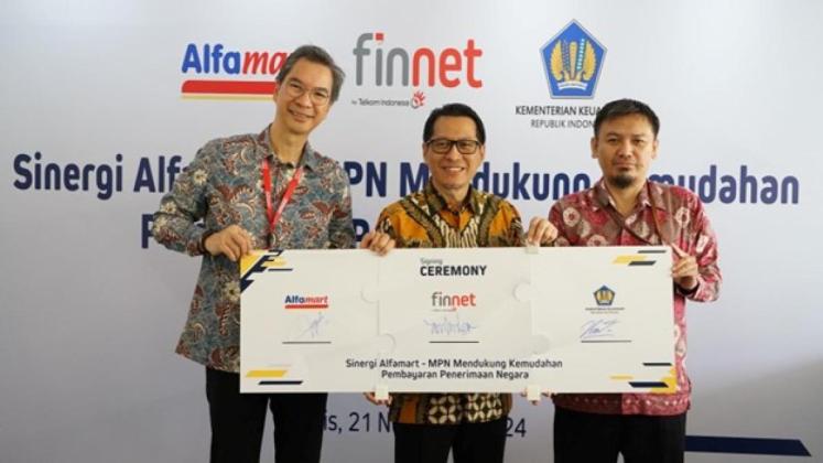 Mudah dan Cepat! Kolaborasi Finnet dengan Alfamart Wujudkan Pembayaran Penerimaan Negara Hingga ke Pelosok Negeri