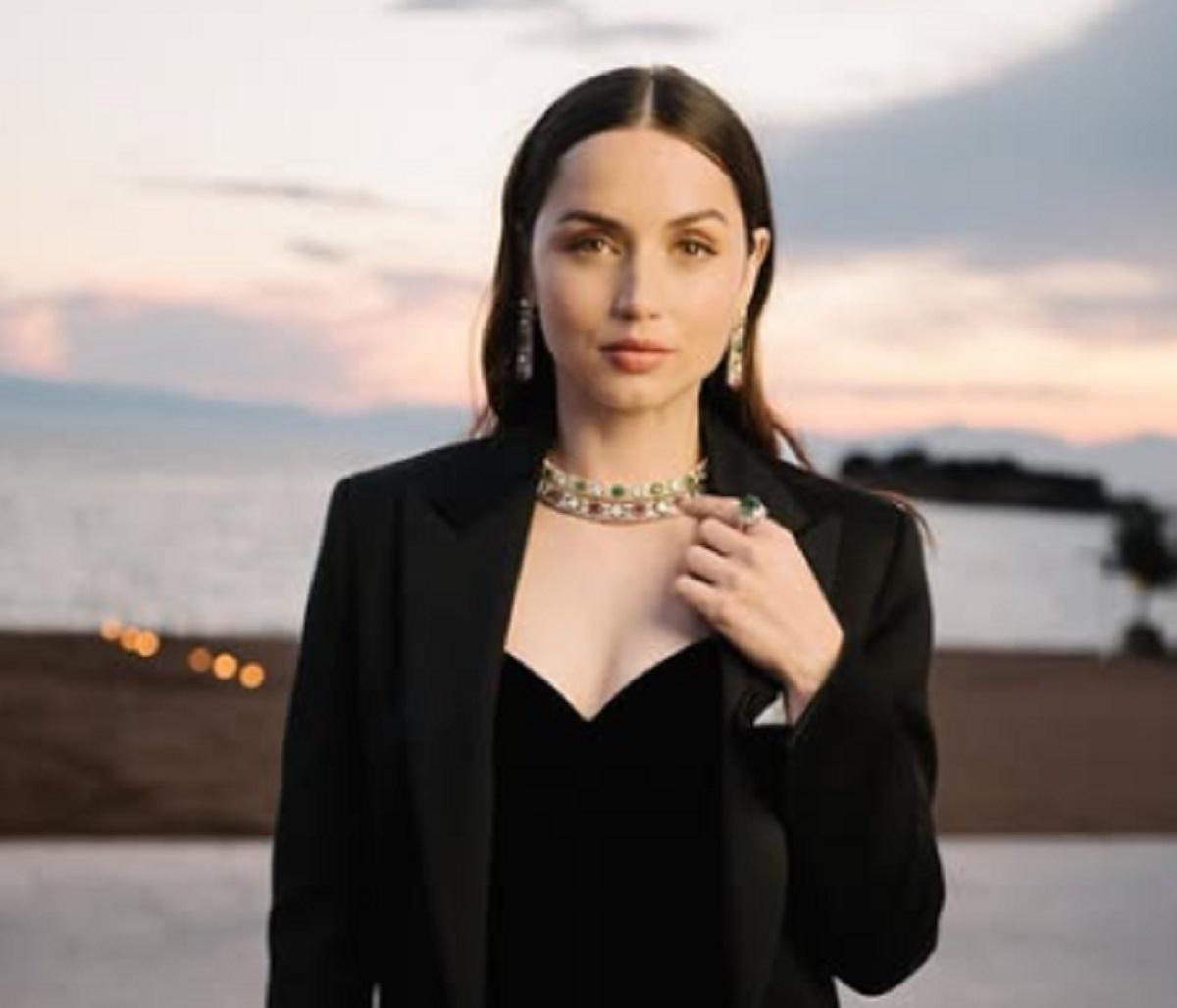 Heboh! Ana de Armas dan Anak Presiden Kuba Terciduk Ciuman di Madrid
