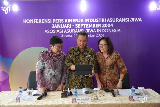 Industri Asuransi Jiwa Catat Pertumbuhan Positif di Tengah Tantangan Ekonomi Global, Fokus...