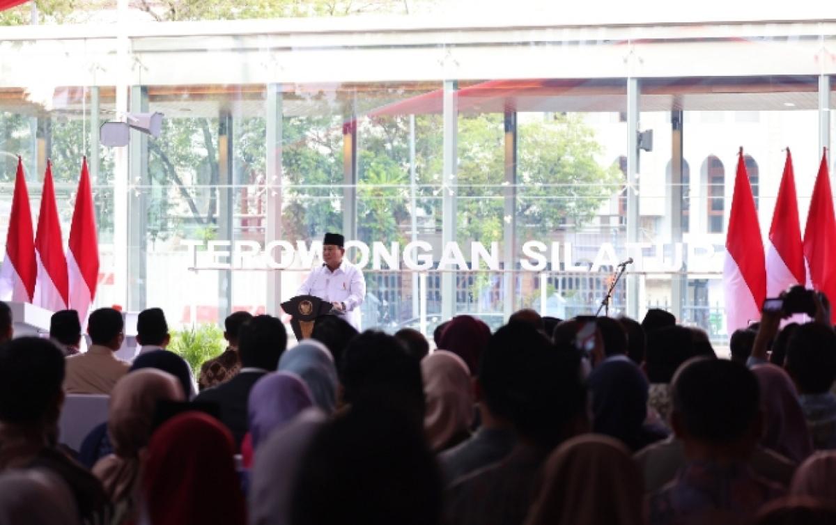 Resmikan Jembatan Istiqlal-Katedral, Prabowo: Tidak Ada yang Lebih Penting dari Perdamaian