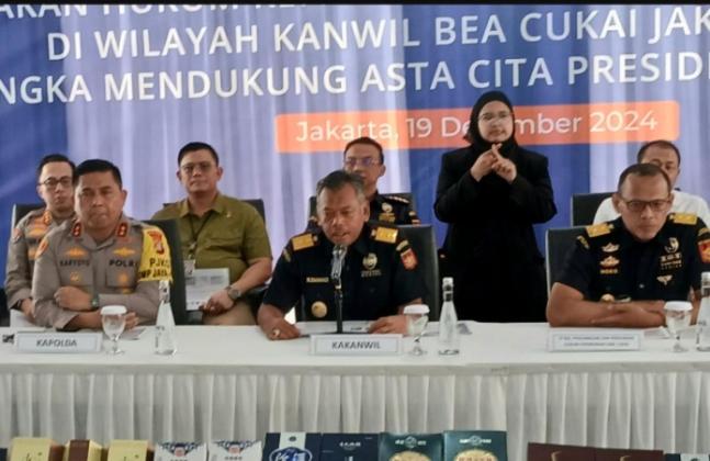 Bea Cukai Jakarta Tangkap TikTokers dengan Jutaan Follower karena Jual Rokok Ilegal