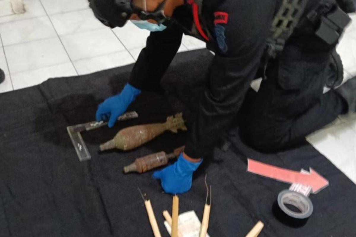 Polisi Amankan Dua Mortir di CIlandak Jakarta Selatan