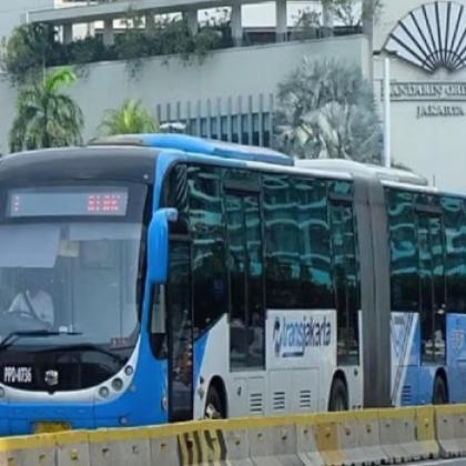 Calon Pengunjung Malam Muhasabah di Monas Wajib Tahu! Transjakarta Lakukan Modifikasi Layanan