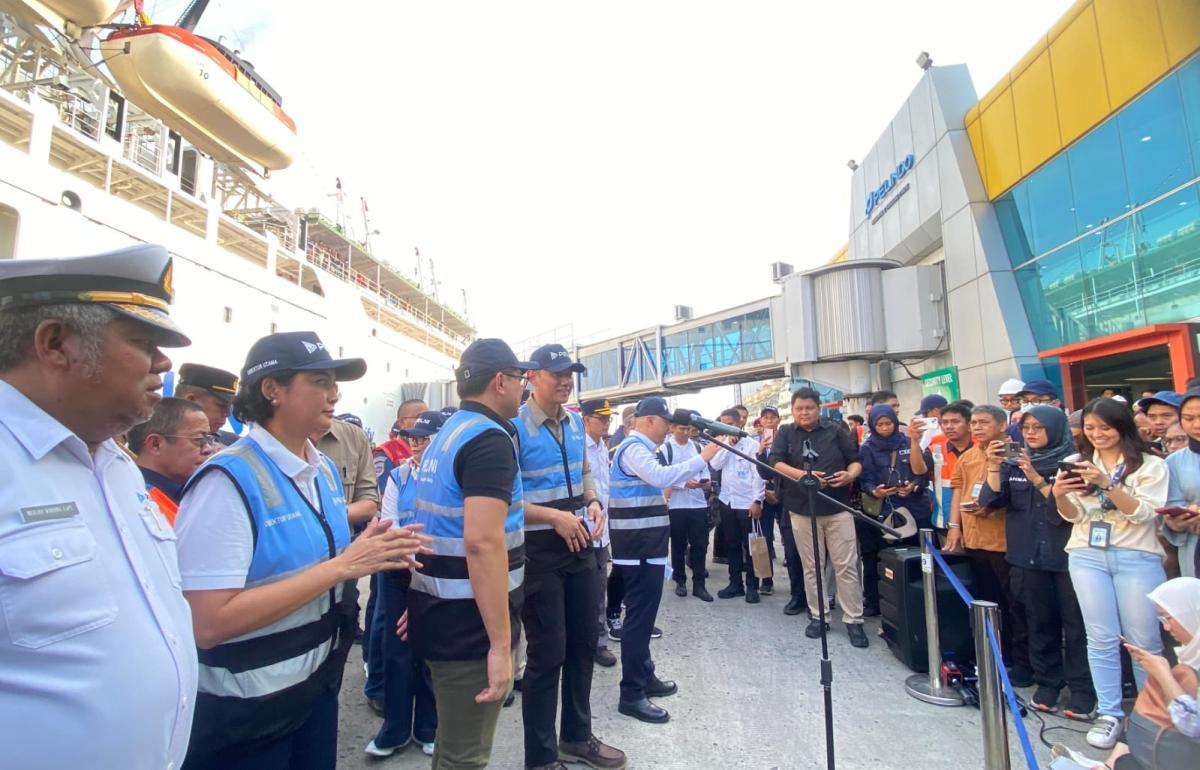 Pastikan Kelancaran Arus Nataru, Menko AHY Cek Langsung Terminal Penumpang Pelindo