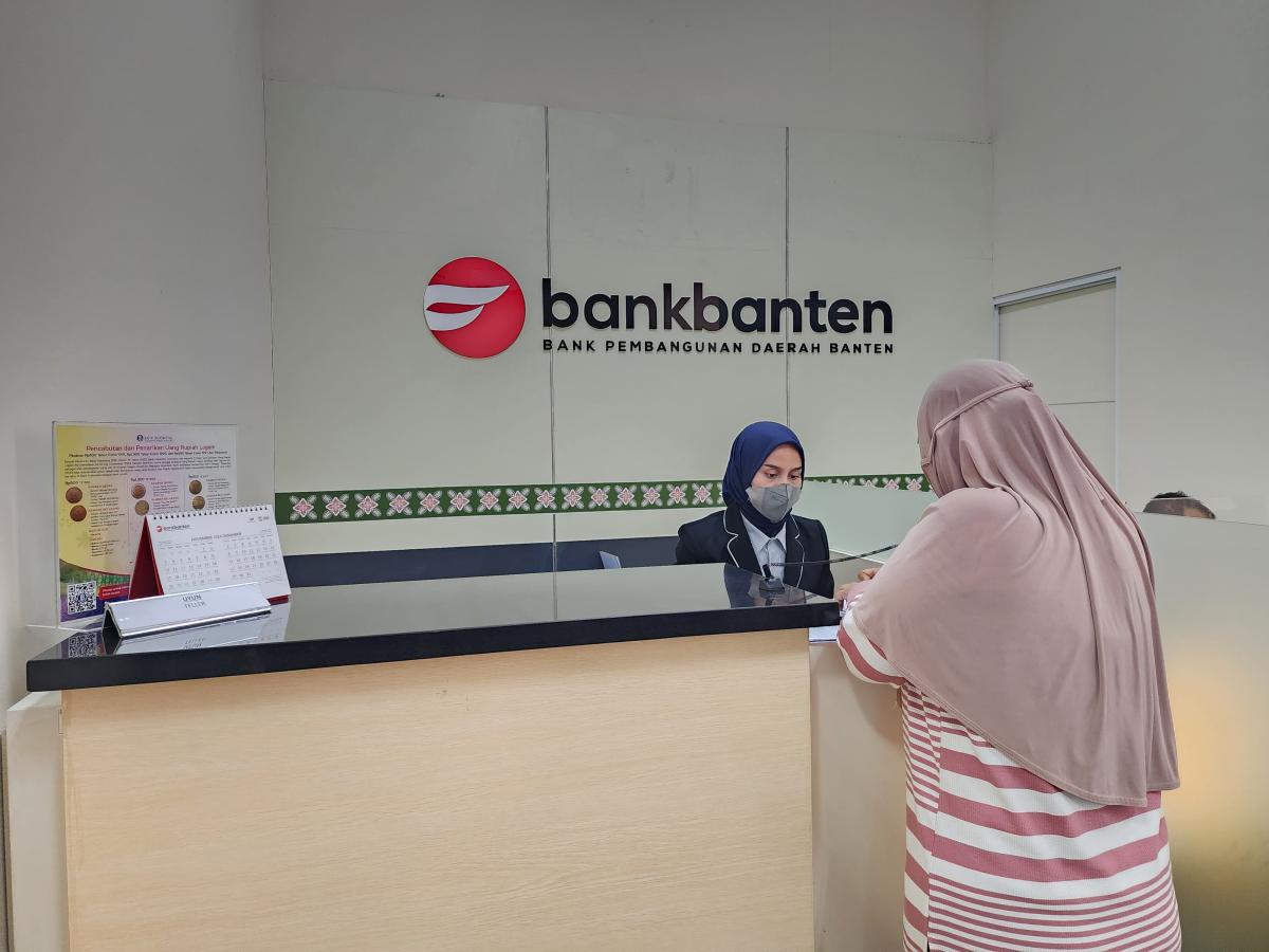 Pastikan Layanan Optimal di Akhir Tahun 2024 dan Awal 2025, Manajemen Bank Banten Serius Pantau Pelayanan Nasabah