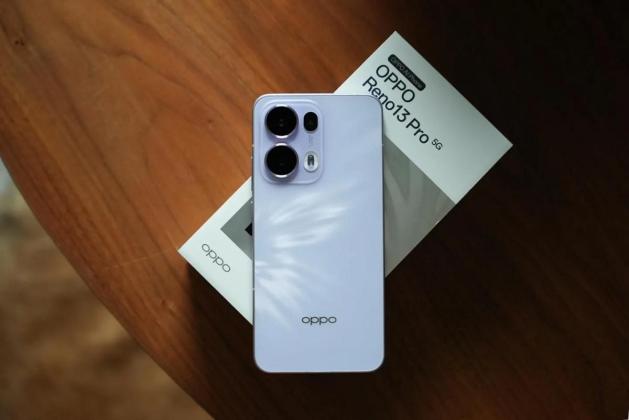 Oppo Reno 13 Akan Segera Diluncurkan di Indonesia: Desain Unik dan Spesifikasi Tangguh