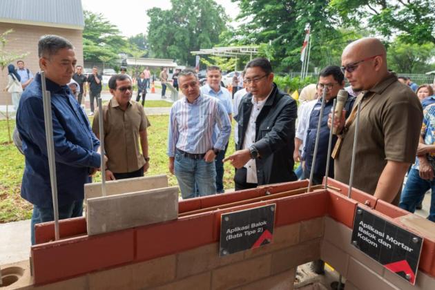 Kunjungi Rumah Contoh Bata Interlock Presisi SIG, Pengembang Properti Nasional Kian Optimis Dukung Program 3 Juta Rumah