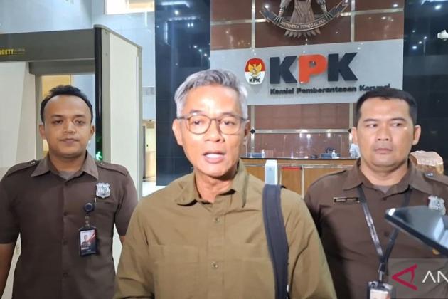 Wahyu Setiawan Ditanya Pertanyaan Mengulang oleh KPK Terkait Hasto Kristiyanto