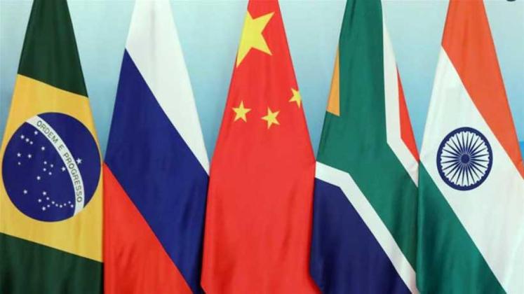 Apa Keuntungan Indonesia Bergabung dengan BRICS?