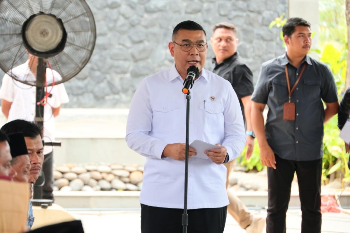Wamen Ossy: Bentuk Tanggung Jawab Negara! Kita Percepat Sertipikasi Tanah Wakaf dan Rumah Ibadah 023327