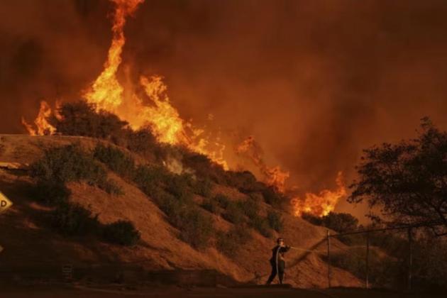 Trump: Pemimpin California Tidak Kompeten Tanggapi Bencana Kebakaran