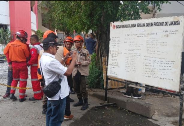 7 Orang Masih Dicari Akibat Kebakaran Gedung Plaza Glodok