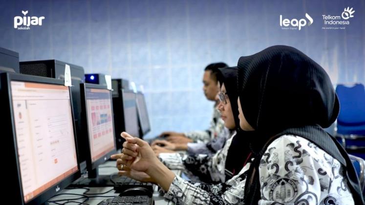 Platform Pijar Sekolah Tingkatkan Keterlibatan Orang Tua Melalui Pemantauan Nilai Secara Online