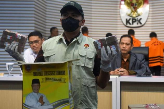 KPK Panggil Kepala Bidang Bina Marga Provinsi Kalsel Azan Syariful Muaz